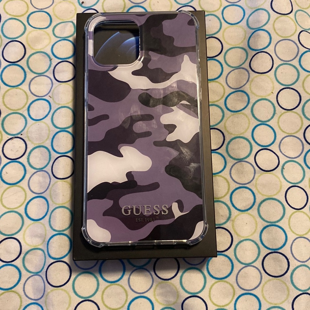 Guess iPhone 12 Pro Max case
